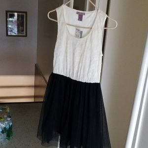 Black and White Dress NWT
